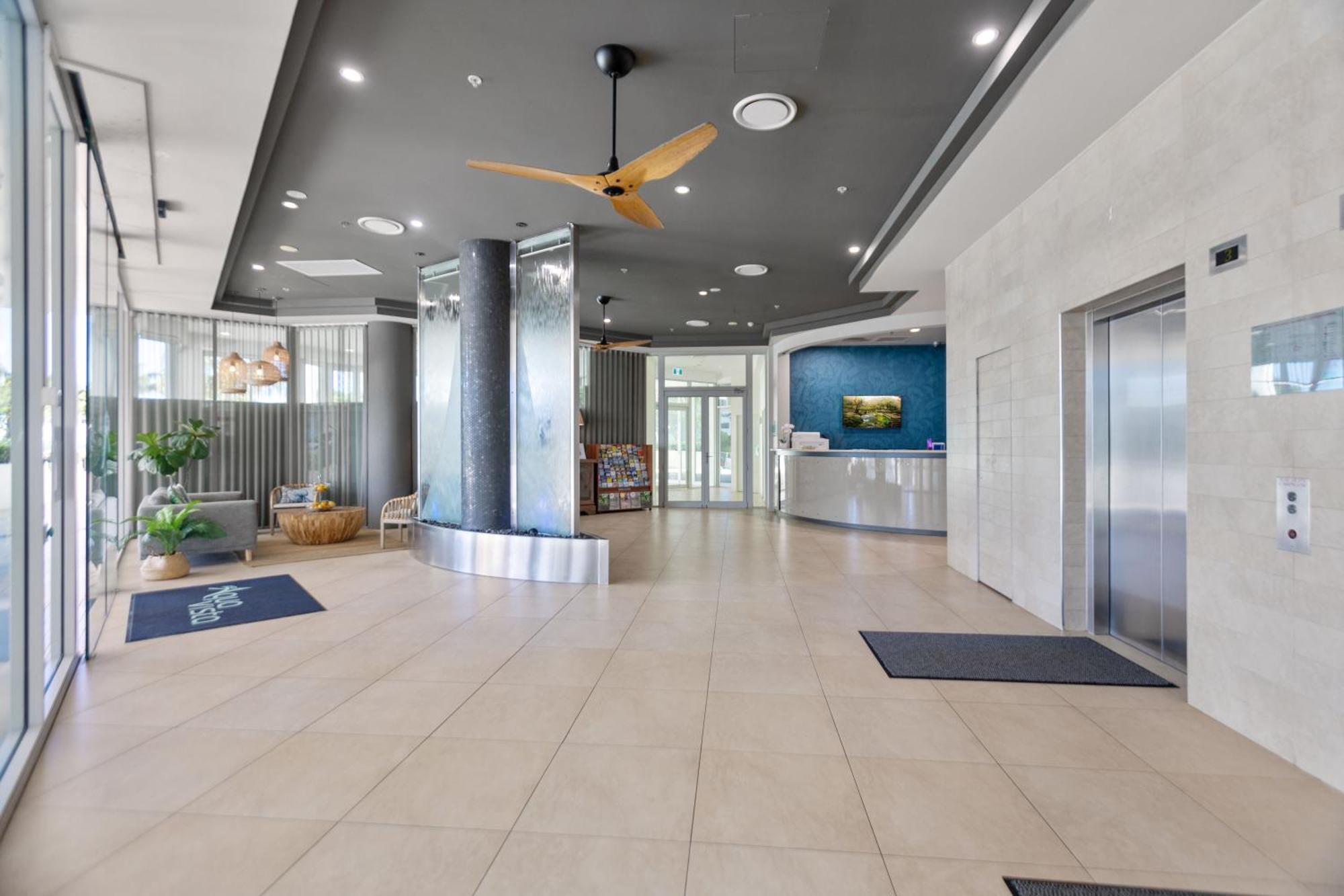Aqua Vista Resort Maroochydore Exterior photo